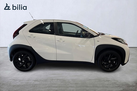 Toyota Aygo X 16 of 19