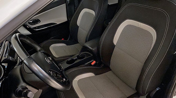 Kia Ceed 8 of 12