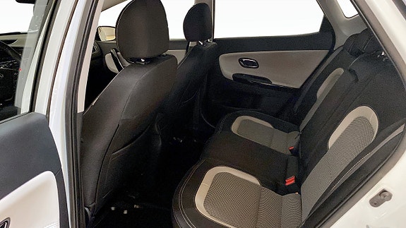 Kia Ceed 11 of 12