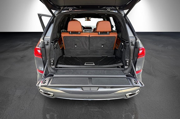BMW X7 16 of 23