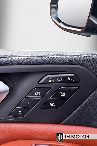 BMW X7 20 of 23