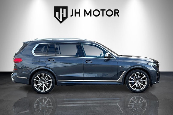 BMW X7 6 of 23