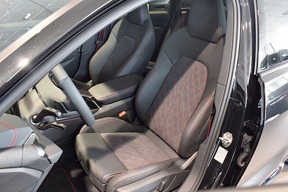 Audi A5 7 of 9