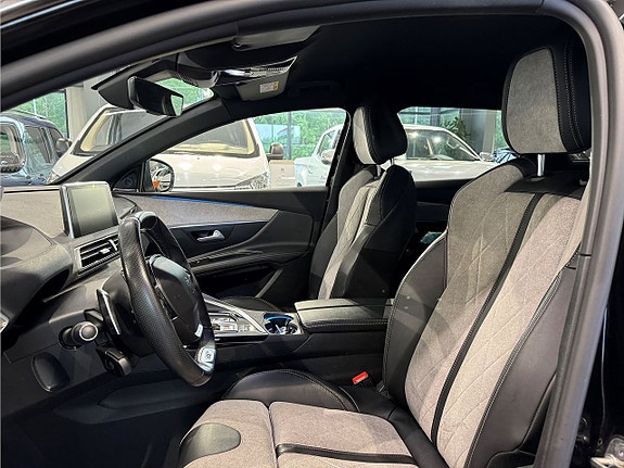 Peugeot 3008 7 of 14