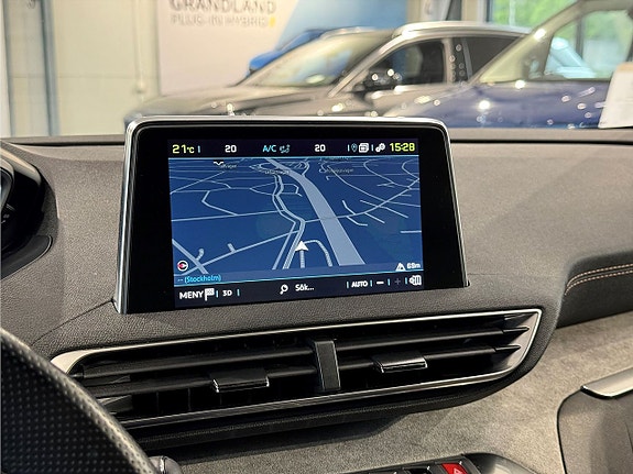 Peugeot 3008 10 of 14
