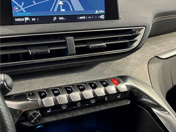 Peugeot 3008 9 of 14