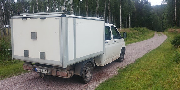 Volkswagen Transporter 3 of 5