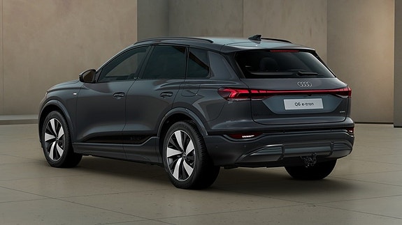 Audi Q6 e-tron 3 of 11