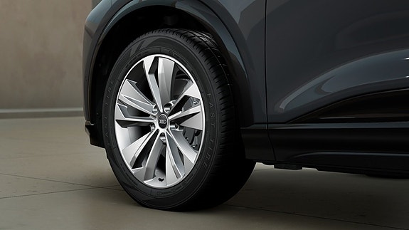 Audi Q6 e-tron 5 of 11
