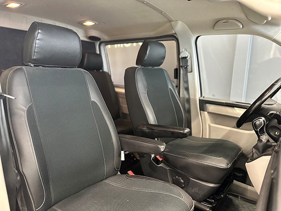Volkswagen Transporter 10 of 18