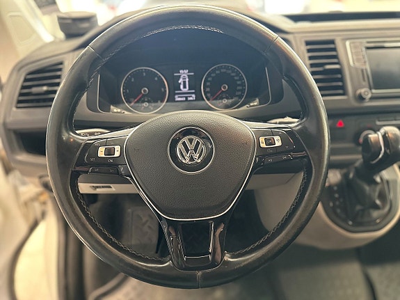 Volkswagen Transporter 14 of 18