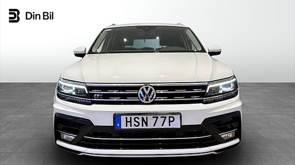 Volkswagen Tiguan 4 of 14