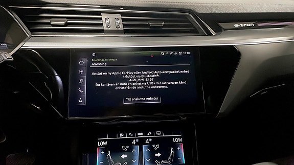 Audi Q8 e-tron 10 of 15