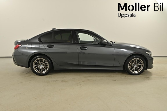 BMW 330e 3 of 11