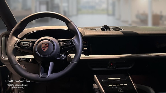 Porsche Cayenne 14 of 14