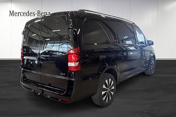 Mercedes-Benz Vito 119 4 of 5