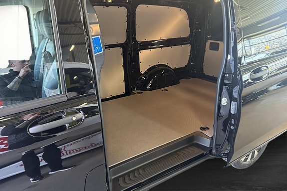 Mercedes-Benz Vito 119 15 of 17
