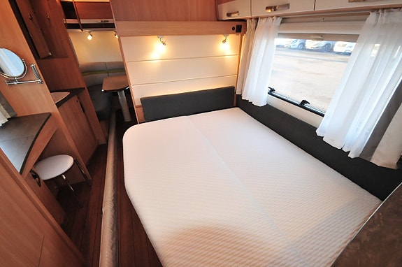Knaus SÜDWIND SILVER SELECTION 750 UFK ALDE Barnkammare 13 of 22