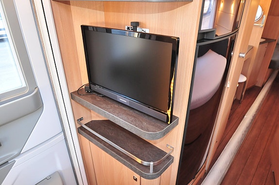 Knaus SÜDWIND SILVER SELECTION 750 UFK ALDE Barnkammare 12 of 22