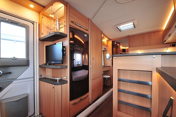 Knaus SÜDWIND SILVER SELECTION 750 UFK ALDE Barnkammare 10 of 22