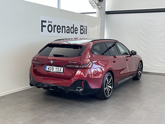 BMW i5 17 of 18