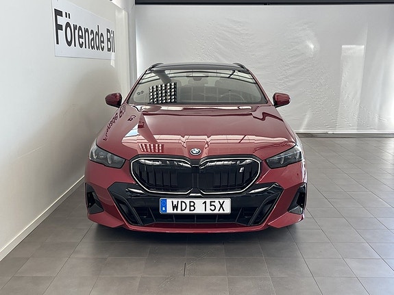 BMW i5 2 of 5
