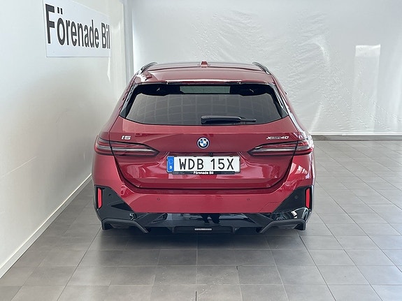 BMW i5 16 of 18