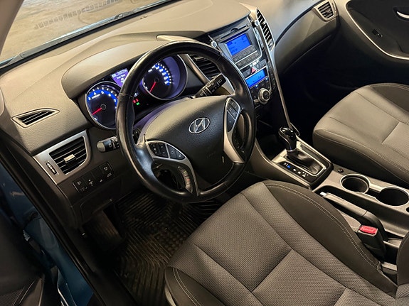 Hyundai i30 13 of 19