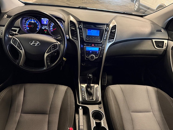 Hyundai i30 11 of 19