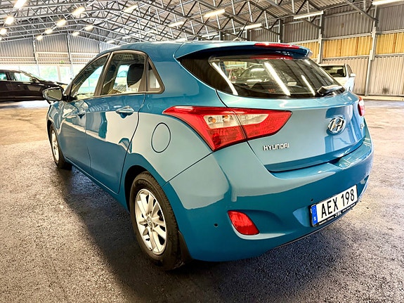 Hyundai i30 5 of 5