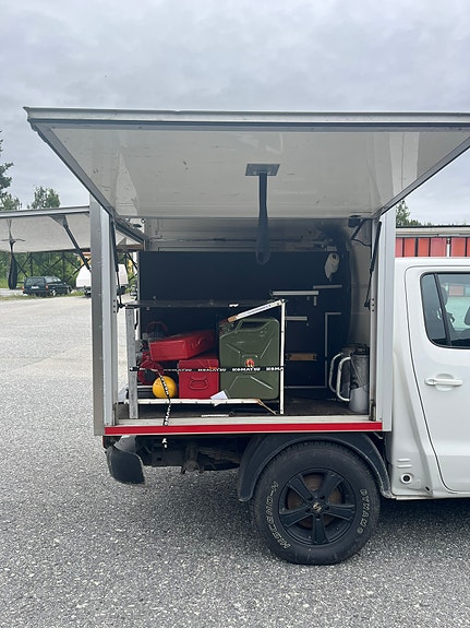 Volkswagen Amarok 5 of 5