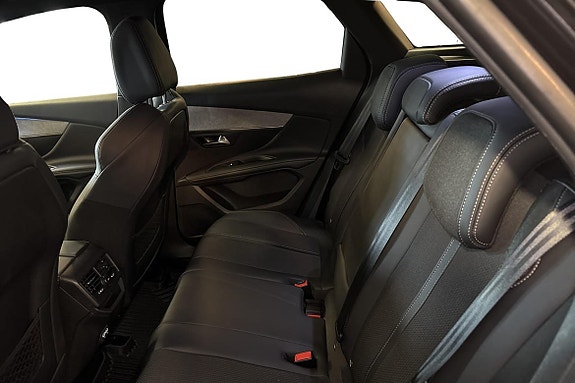 Peugeot 3008 17 of 18