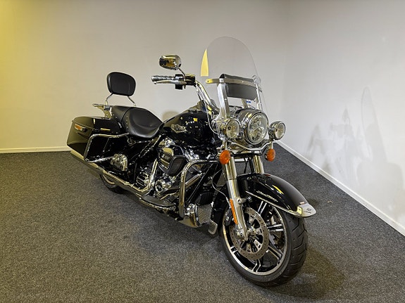 Harley-Davidson Road King Classic /FLHR/PRISSÄNKT 2 of 10