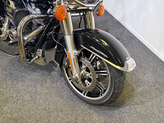 Harley-Davidson Road King Classic /FLHR/PRISSÄNKT 6 of 10