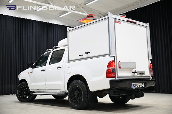 Toyota HiLux 13 of 30