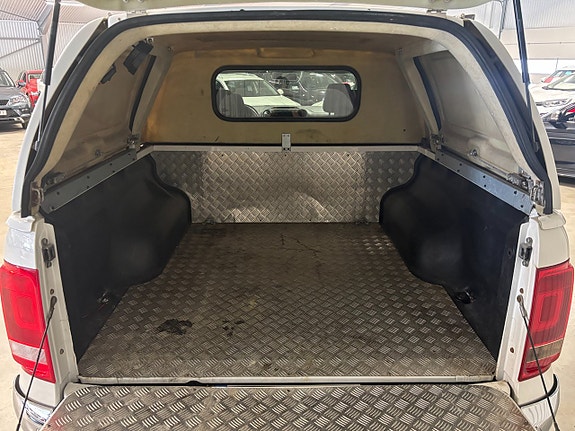 Volkswagen Amarok 9 of 10