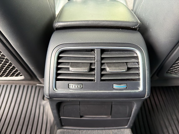 Audi A4 21 of 22