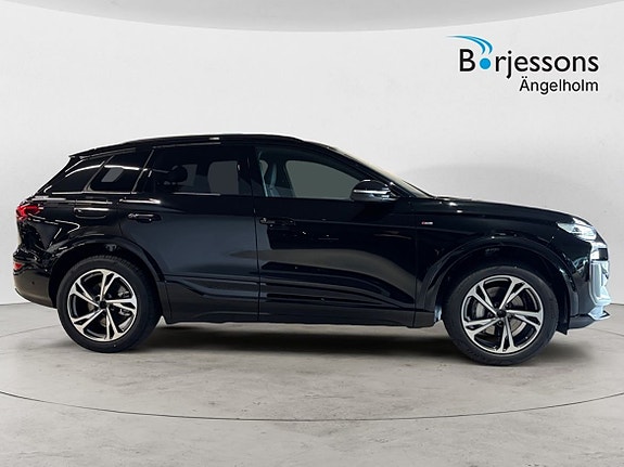 Audi Q6 e-tron 2 of 13