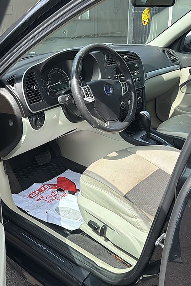 Saab 9-3 6 of 6