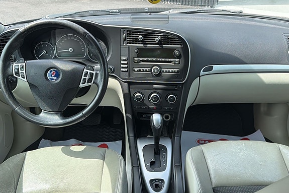 Saab 9-3 5 of 5