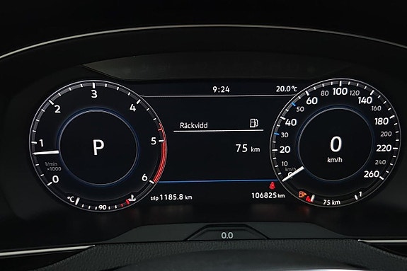 Volkswagen Passat 16 of 20