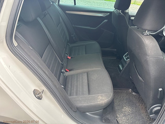 Skoda Octavia 18 of 24