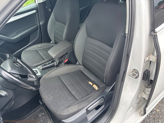 Skoda Octavia 14 of 24