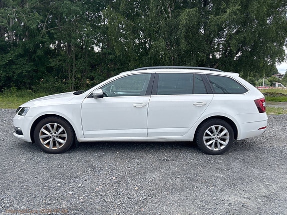 Skoda Octavia 8 of 24