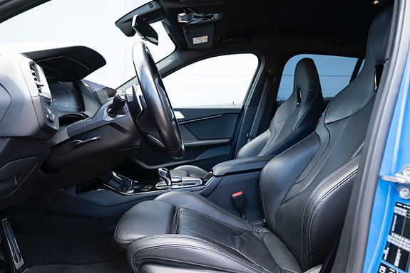 BMW M135i 11 of 26