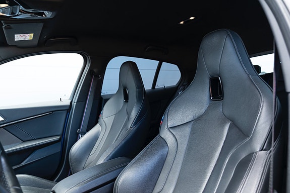 BMW M135i 16 of 26