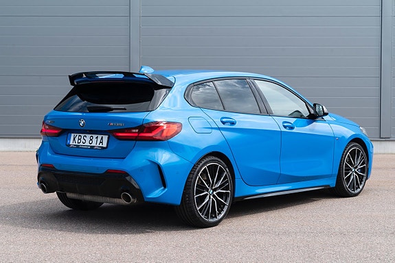 BMW M135i 4 of 5