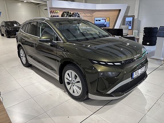 Skoda Enyaq 4 of 5