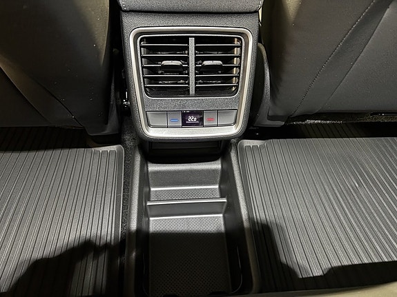 Skoda Enyaq 13 of 30