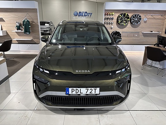 Skoda Enyaq 2 of 5